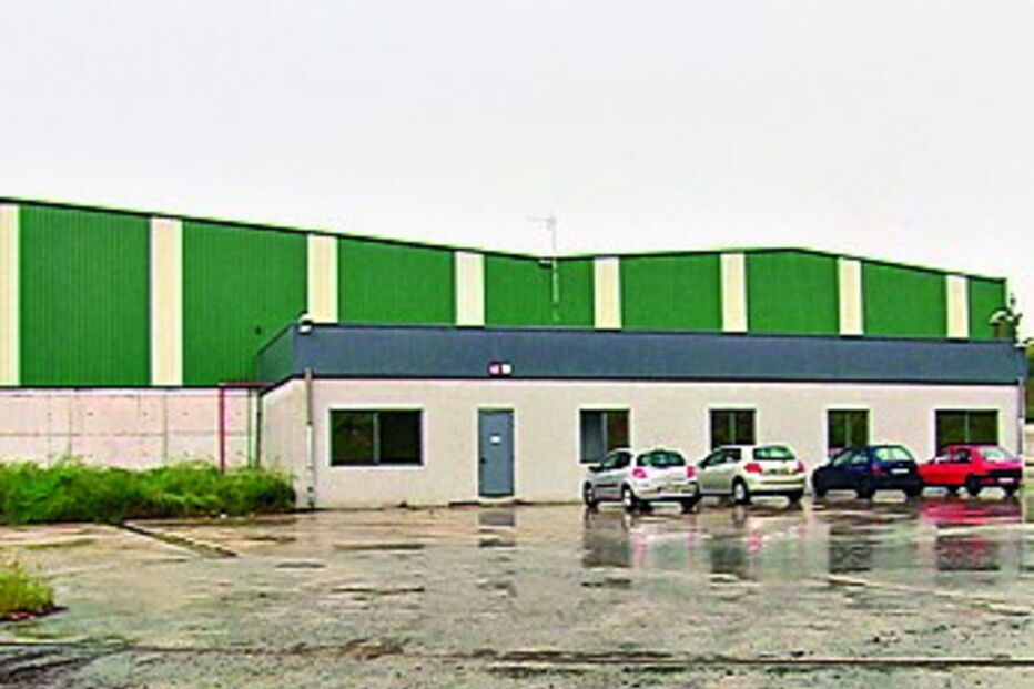 Fábrica com mau odor