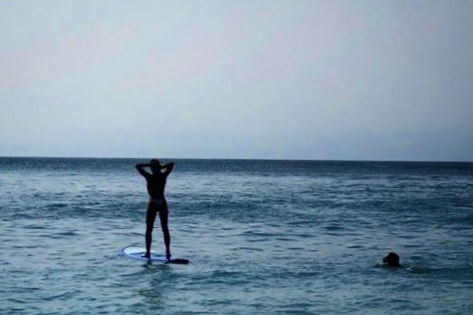 Oceana Basílio, Bali, Indonésia