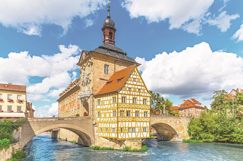 Bamberg, varandas e pontes adornam cidade da cerveja