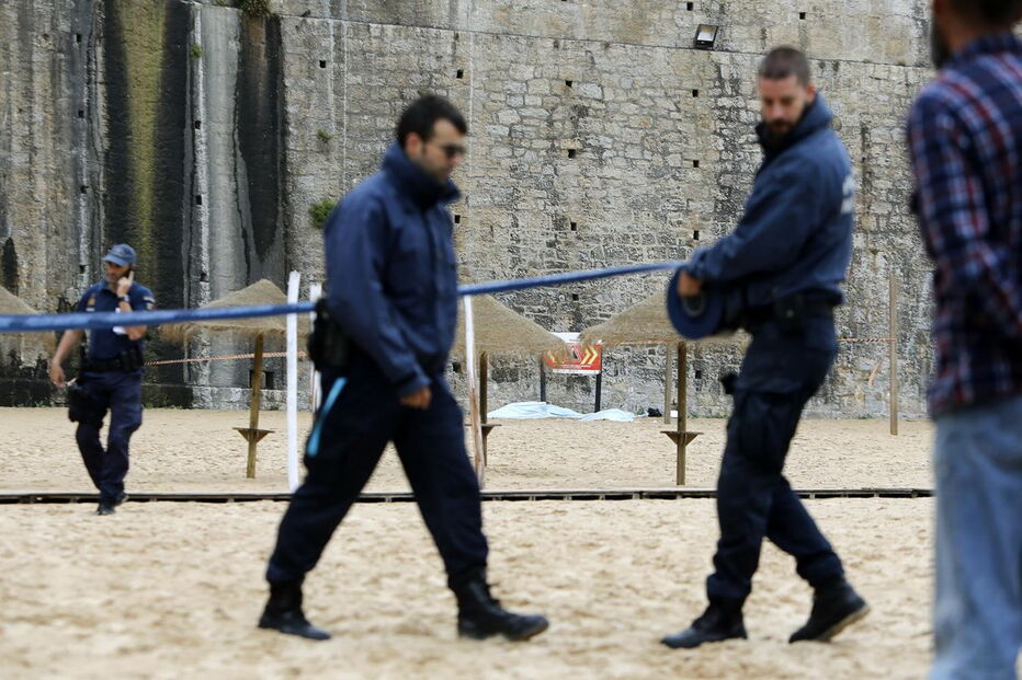 Corpos de casal encontrados em praia da Ericeira
