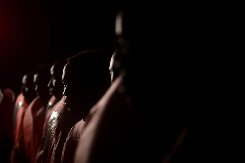 Imigrantes regatados no Mediterrâneo pelo navio Aquarius não têm porto onde chegar