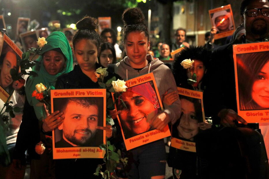 Londrinos vestiram-se de verde para homenagear vítimas do incêndio da Torre Grenfell