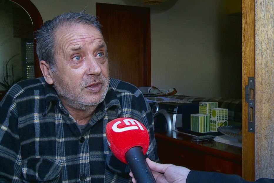Manuel Soares não consegue sair de casa de cadeira de rodas