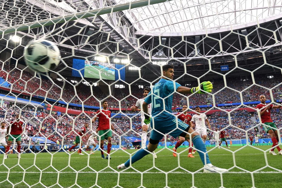 O auto golo de marrocos contra o Irão