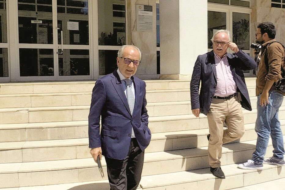 Fernando Reis (primeiro plano)