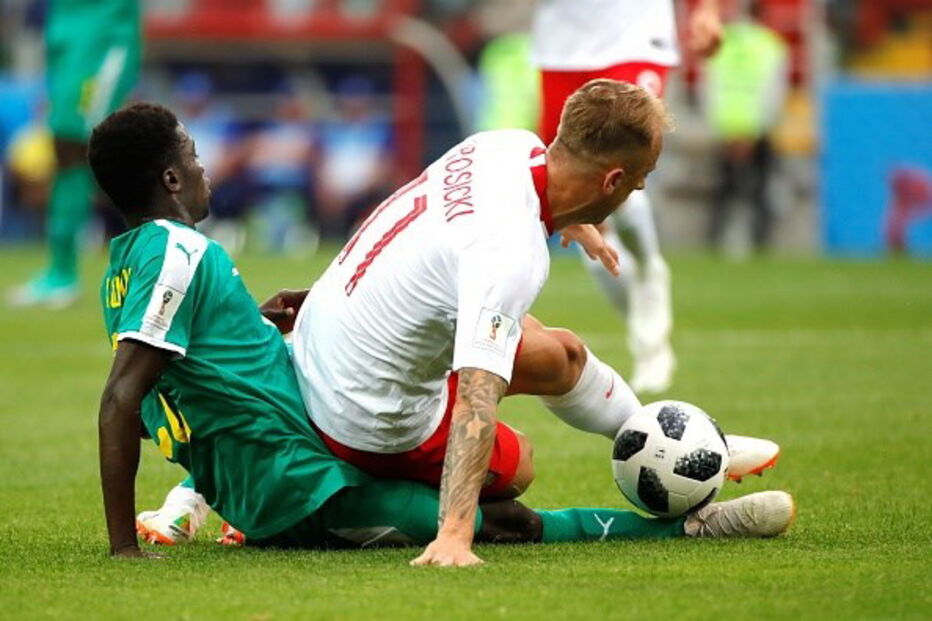 Senegal surpreende e vence Polónia por 2-1