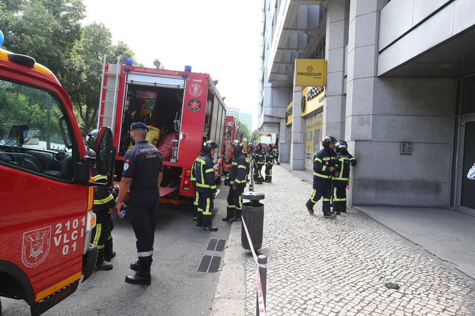 Paco suspeito na Avenida de Berna