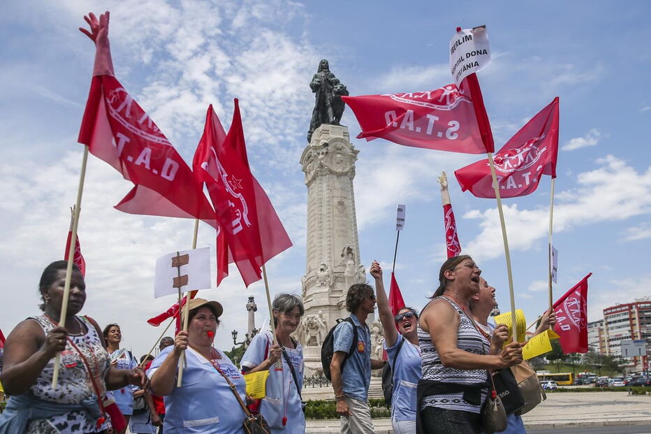 Trabalhadores do setor das limpezas manifestaram-se em Lisboa