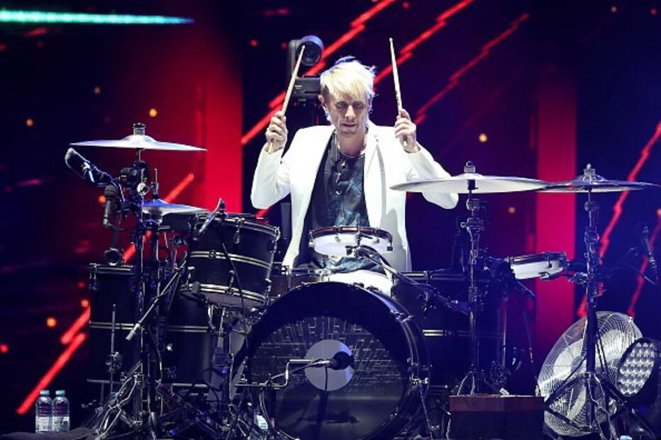 Os Muse voltam ao Palco Mundo para encerrar o primeiro dia do festival