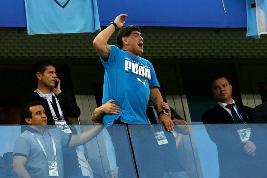 Maradona sentiu todas as emoções do jogo da Argentina frente à Nigéria