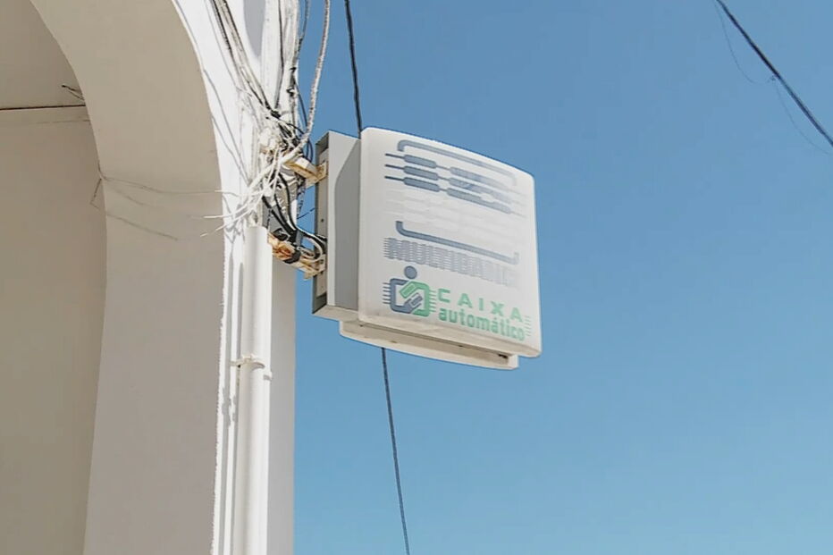 Caixa de Multibanco