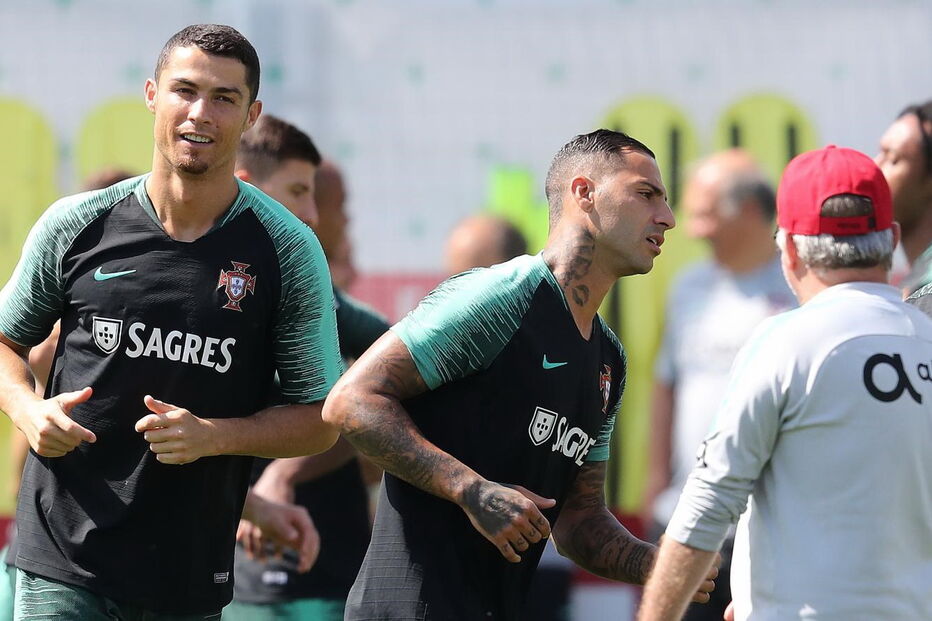 Cristiano Ronaldo motiva grupo