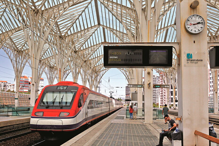 Os serviços ferroviários concentraram, no segundo semestre de 2017, 46,4% das reclamações feitas pelos utentes dos diferentes modos de transporte