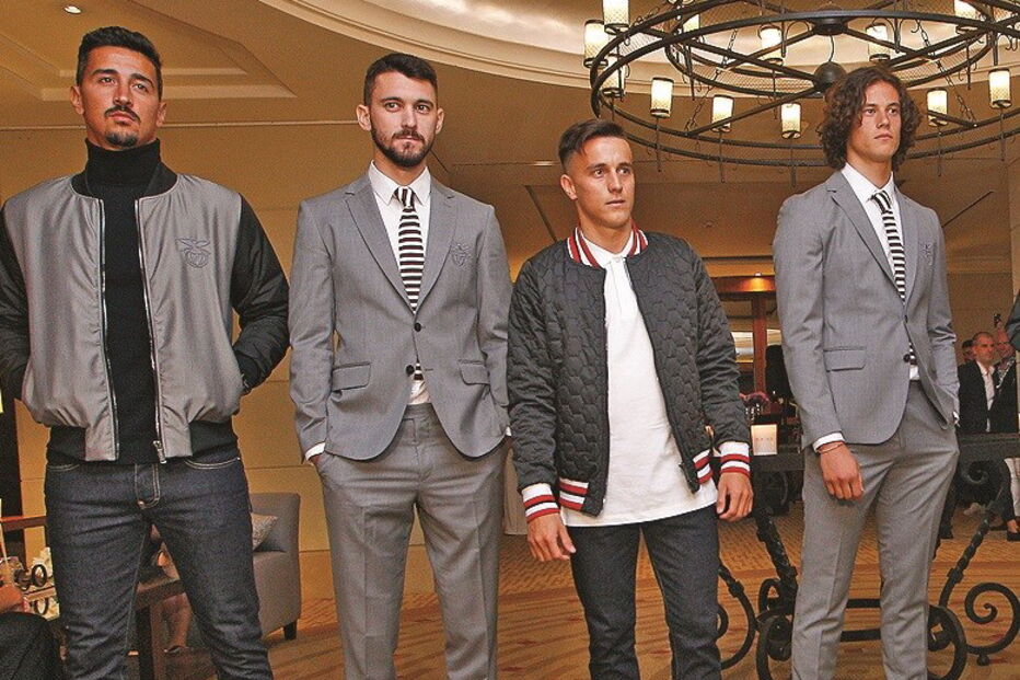 Ferreyra (segundo à esquerda) custou 4,1 milhões de euros 