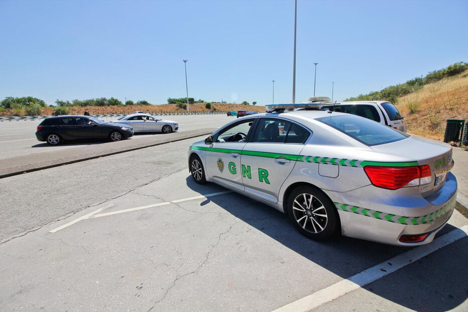 Operação de fiscalização foi montada nas portagens de Paderne da A2