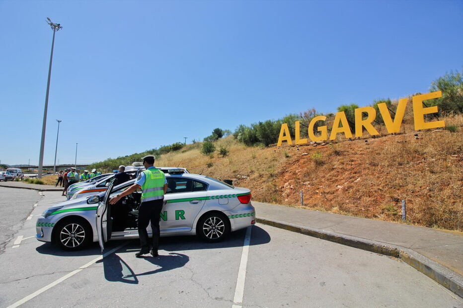 Operação de fiscalização foi montada nas portagens de Paderne da A2