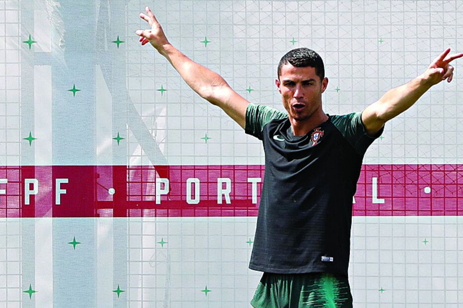 Cristiano Ronaldo festeja como se de um golo se tratasse 