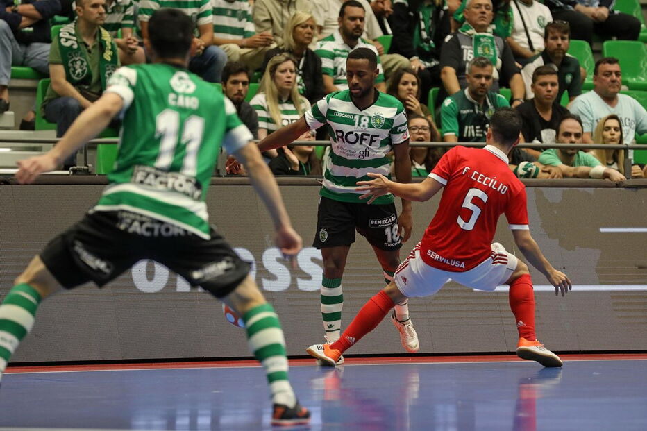Sporting e Benfica no quinto jogo do 'Playoff' do Futsal