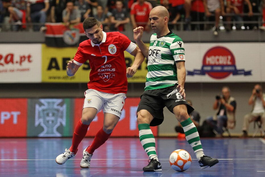 Sporting e Benfica no quinto jogo do 'Playoff' do Futsal