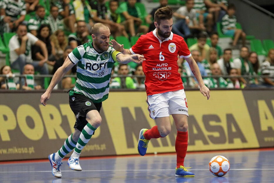 Sporting e Benfica no quinto jogo do 'Playoff' do Futsal