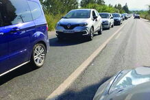 Condutores queixam-se de longas filas na Nacional 125