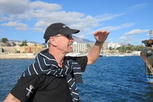 Locutor de rádio luta pela vida no hospital após sofrer agressões em bar