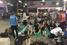 Sete turistas desaparecidos em naufrágio na Tailândia 