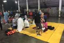 Sete turistas desaparecidos em naufrágio na Tailândia 