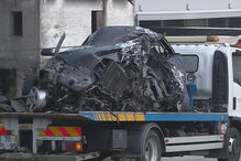 Automóvel da vítima ficou praticamente destruído 