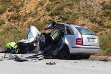 Colisão frontal mata bombeiro e vendedor