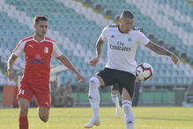 Benfica jogou frente ao Napredak