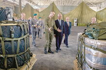 Marcelo Rebelo de Sousa em Tancos com o ministro da Defesa e o CEME