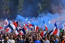 Franceses celebram vitória 