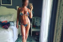 Jovem recebe 1100 euros por dia para tirar a roupa na Internet