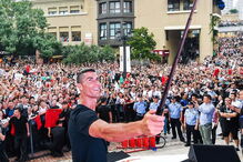 Ronaldo tem atraído milhares de fãs em digressão pela China