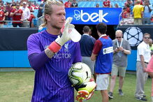 Karius volta a falhar e Casillas tenta apaziguar a polémica