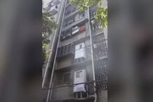 Homem escala prédio para salvar menino pendurado em varanda