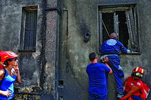 Buscas por desaparecidos na Grécia