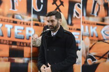 Lateral Dôdô vai reforçar Vitória de Guimarães, por empréstimo do Shakhtar