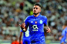 Alex Telles