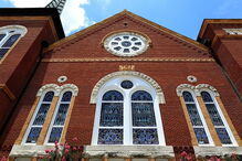 Freiras católicas nos EUA denunciam abusos sexuais de padres e bispos