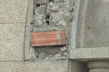 Pedra de teto de casa mortuária cai durante velório e fere quatro pessoas (2)