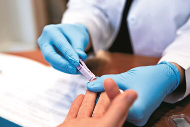 Teste rápido permite detetar doenças como a Hepatite C