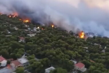 Incêndios matam na Grécia