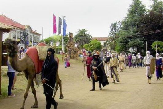 Viagem Medieval em Santa Maria da Feira é já paragem obrigatória para milhares de pessoas durante o verão   