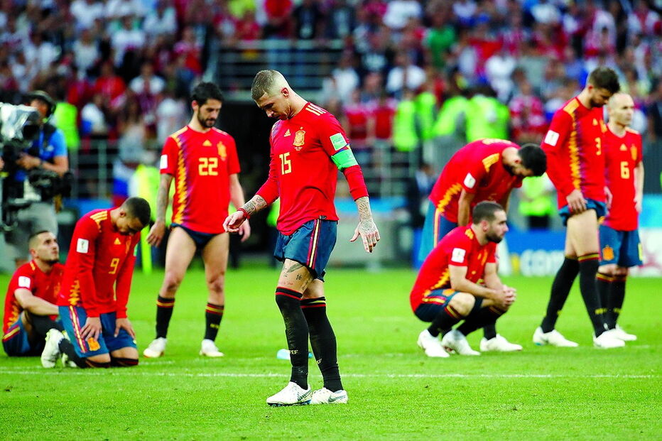 Sergio Ramos é o rosto da desilusão espanhola após a eliminação  