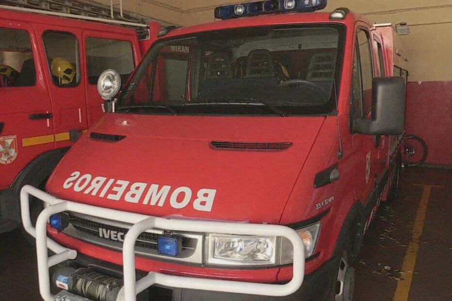 2018-07-04_16_24_56 bombeiros2.jpg