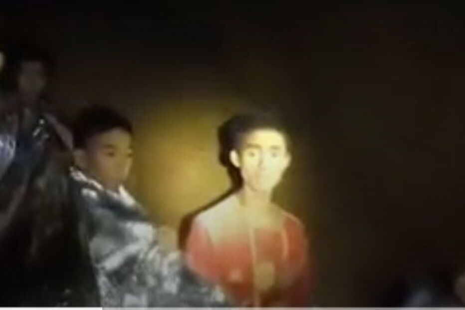 Conheça Adul Samorn, o menino que ajudou os colegas a comunicar na Tailândia