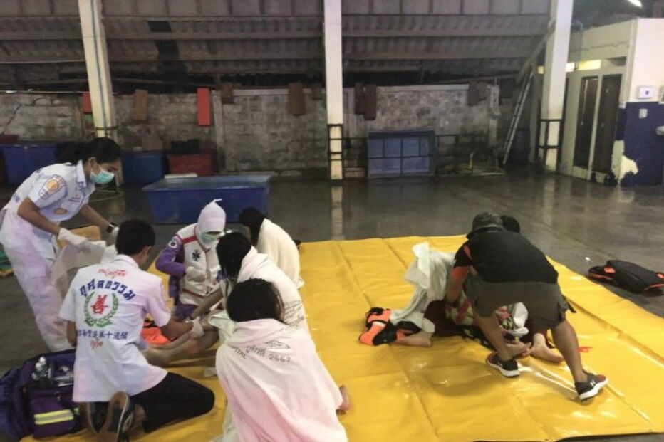 Sete turistas desaparecidos em naufrágio na Tailândia 