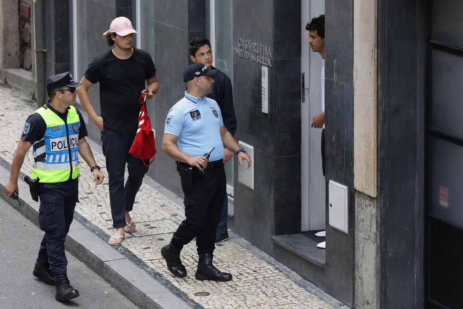 Obama leva nove mil euros por minuto em evento que parou o Porto